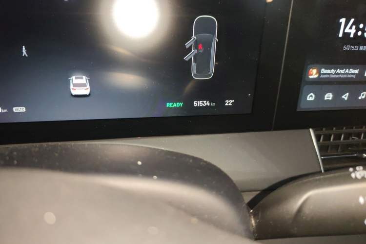 Used Li Auto ONE 2021 Extended-Range 6-Seater Version Odometer Close Up
