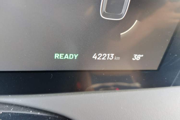 Used Li Auto ONE 2021 Extended-Range 6-Seater Version Odometer Close Up