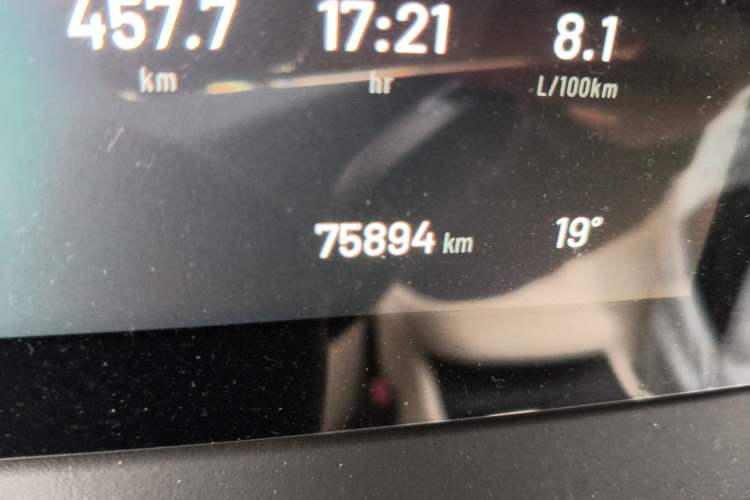 Used Li Auto ONE 2021 Extended-Range 6-Seater Version Odometer Close Up