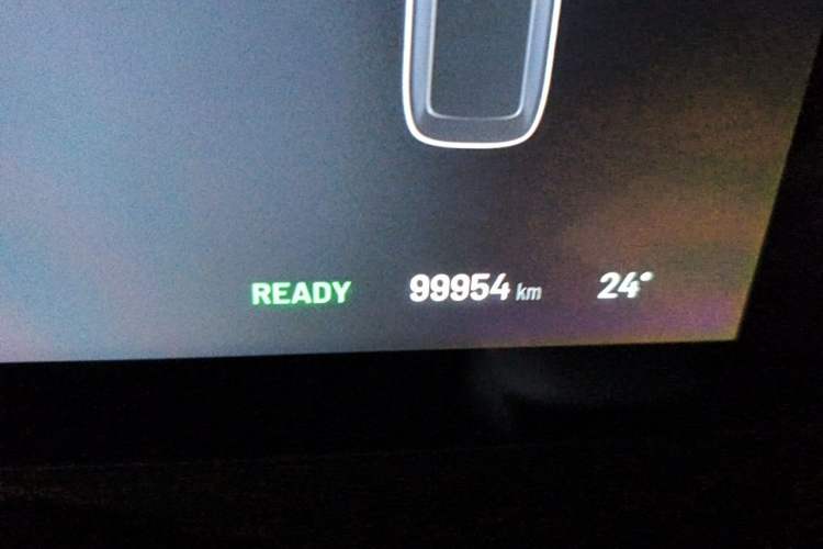 Used Li Auto ONE 2021 Extended-Range 6-Seater Version Odometer Close Up