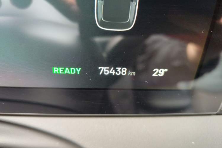 Used Li Auto ONE 2021 Extended-Range 6-Seater Version Odometer Close Up