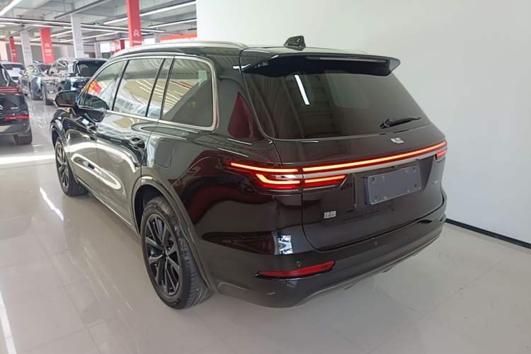 Used Li Auto ONE 2021 Extended-Range 6-Seater Version Rear Left 45 Deg