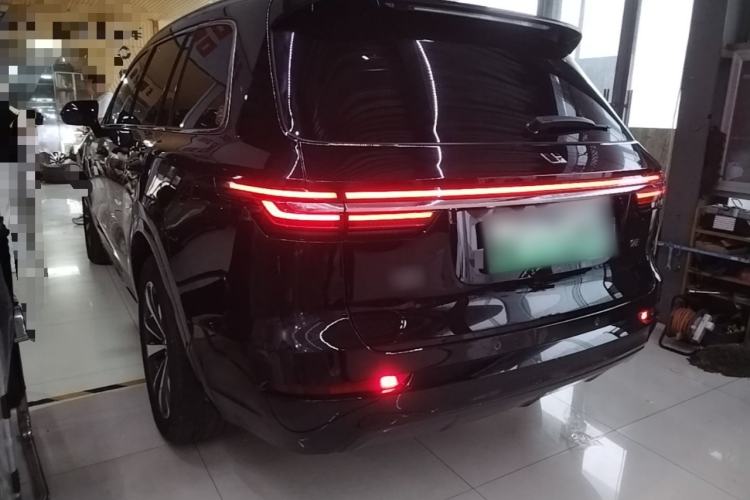 Used Li Auto ONE 2021 Extended-Range 6-Seater Version Rear Left 45 Deg