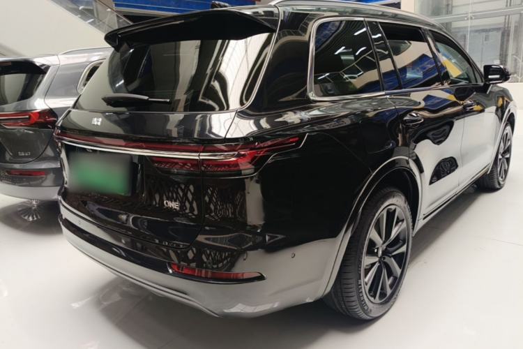 Used Li Auto ONE 2021 Extended-Range 6-Seater Version Rear Right 45 Deg