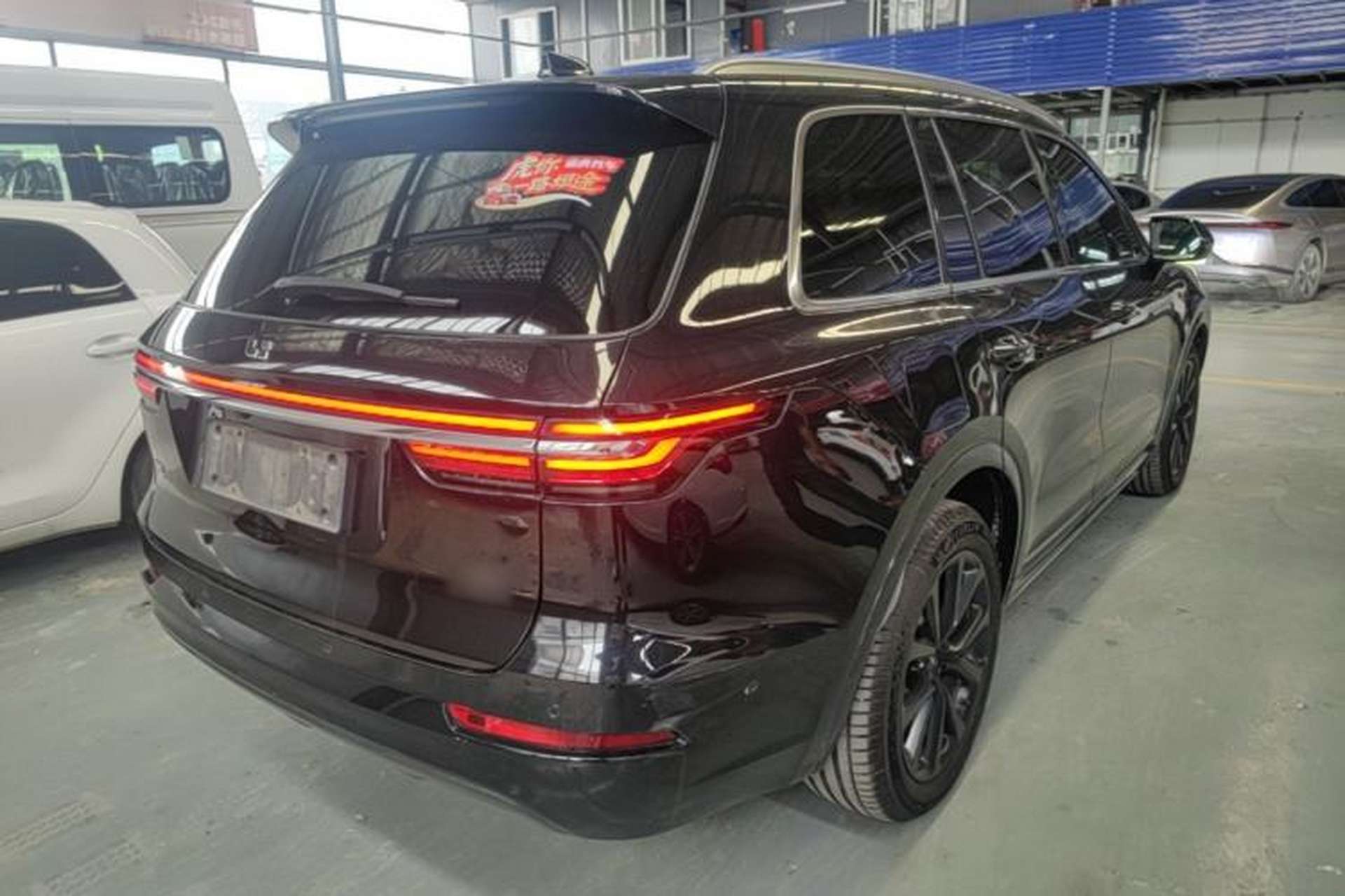 Used Li Auto ONE 2021 Extended-Range 6-Seater Version Rear Right 45 Deg