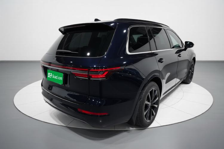 Used Li Auto ONE 2021 Extended-Range 6-Seater Version Rear Right 45 Deg