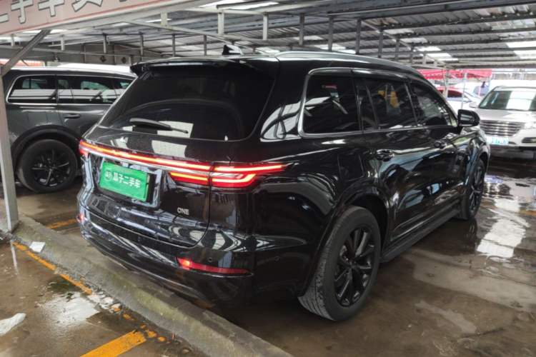 Used Li Auto ONE 2021 Extended-Range 6-Seater Version Rear Right 45 Deg