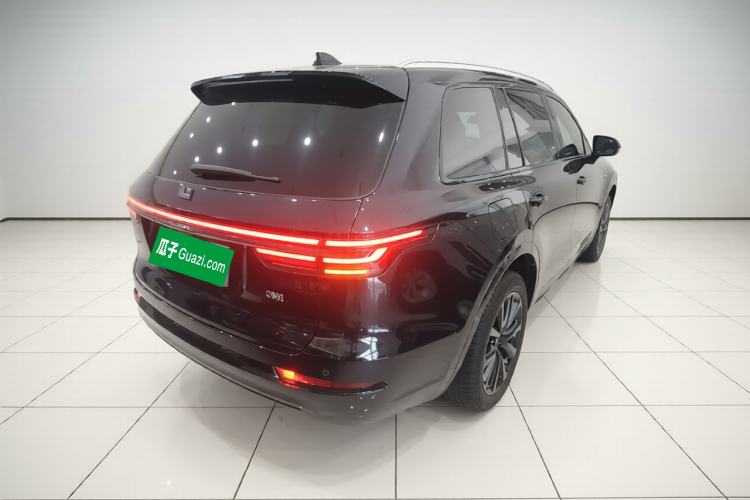 Used Li Auto ONE 2021 Extended-Range 6-Seater Version Rear Right 45 Deg