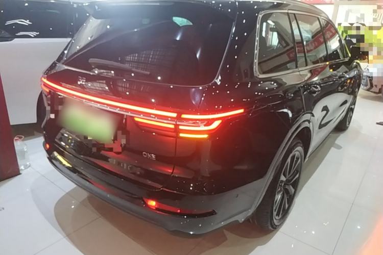 Used Li Auto ONE 2021 Extended-Range 6-Seater Version Rear Right 45 Deg