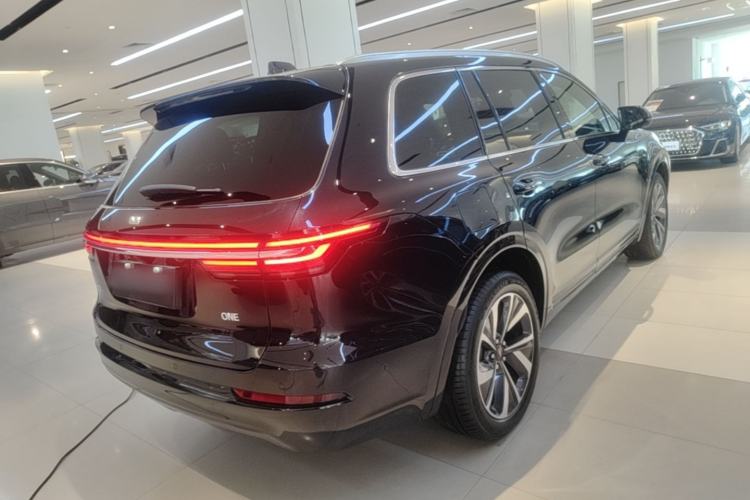 Used Li Auto ONE 2021 Extended-Range 6-Seater Version Rear Right 45 Deg