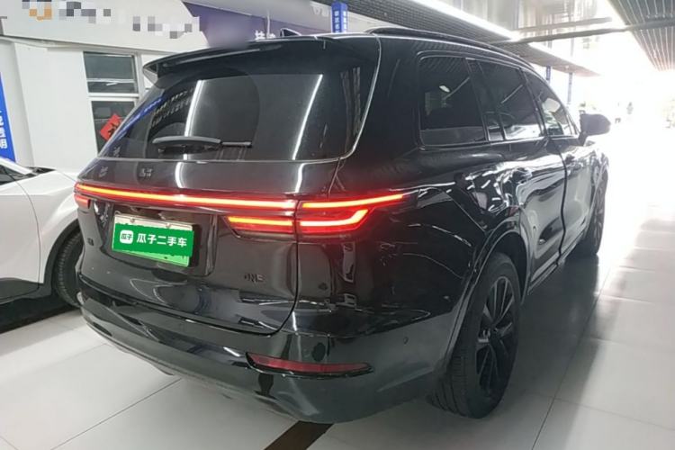 Used Li Auto ONE 2021 Extended-Range 6-Seater Version Rear Right 45 Deg