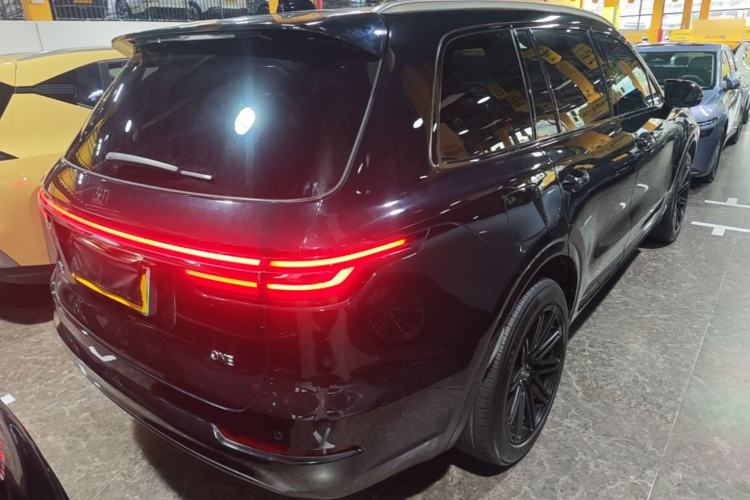 Used Li Auto ONE 2021 Extended-Range 6-Seater Version Rear Right 45 Deg