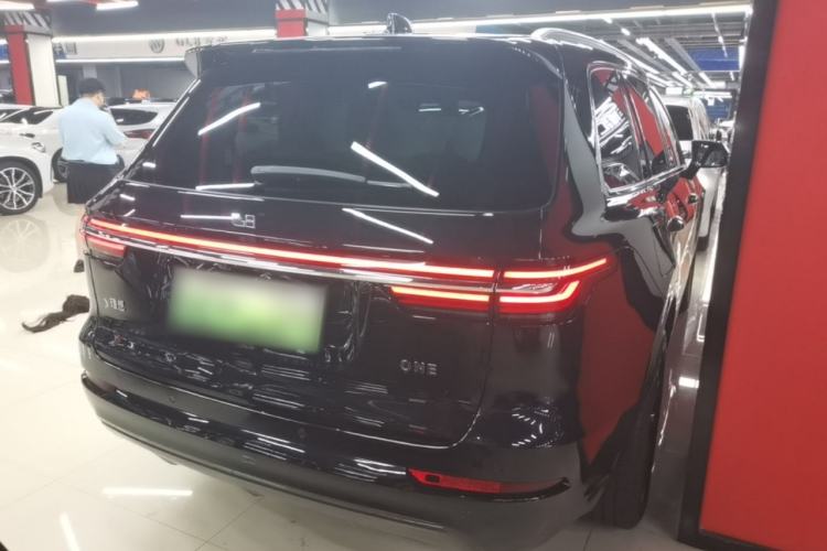 Used Li Auto ONE 2021 Extended-Range 6-Seater Version Rear Right 45 Deg