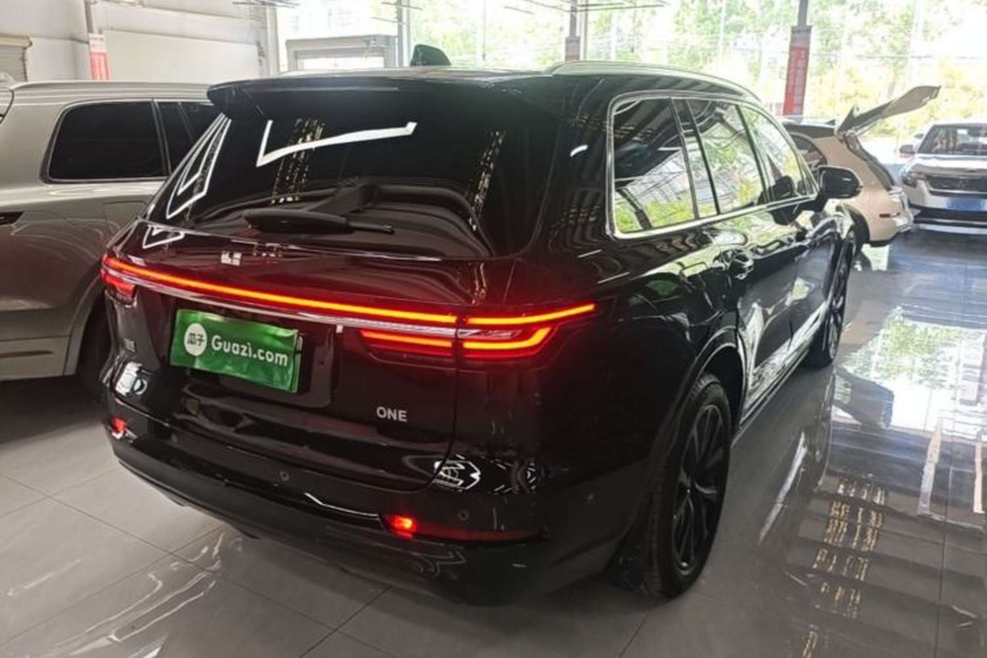 Used Li Auto ONE 2021 Extended-Range 6-Seater Version Rear Right 45 Deg