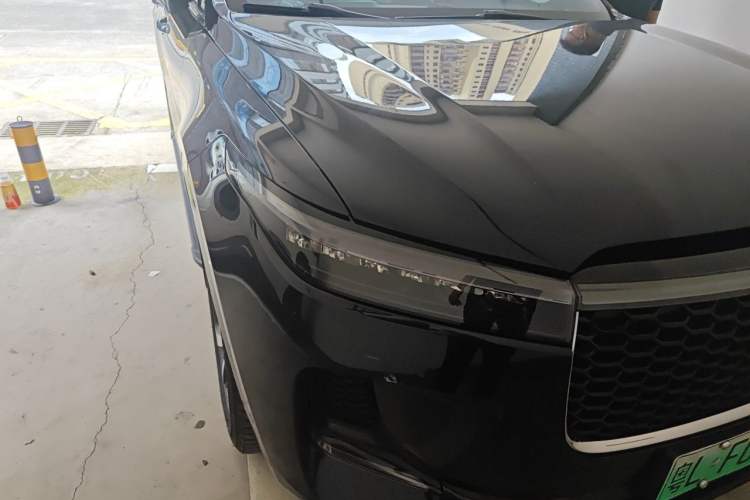 Used Li Auto ONE 2021 Extended-Range 6-Seater Version Right Front Headlight