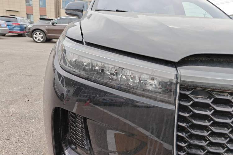 Used Li Auto ONE 2021 Extended-Range 6-Seater Version Right Front Headlight