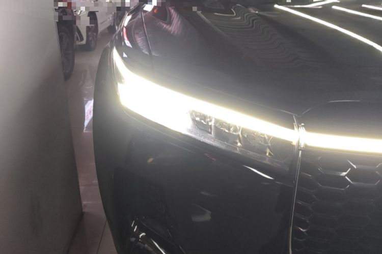 Used Li Auto ONE 2021 Extended-Range 6-Seater Version Right Front Headlight
