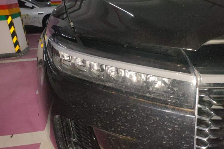 Used Li Auto ONE 2021 Extended-Range 6-Seater Version Right Front Headlight