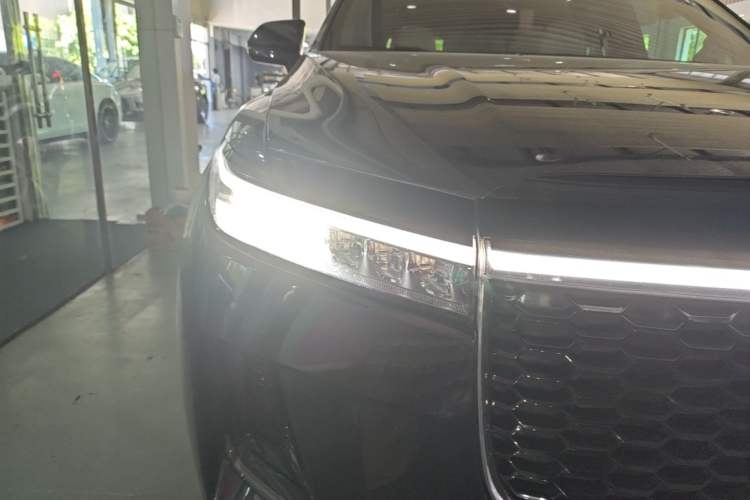 Used Li Auto ONE 2021 Extended-Range 6-Seater Version Right Front Headlight