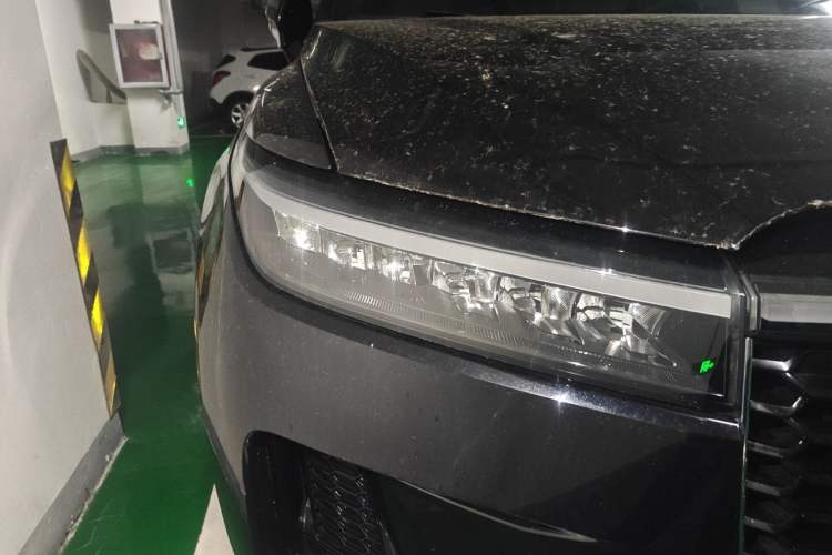 Used Li Auto ONE 2021 Extended-Range 6-Seater Version Right Front Headlight