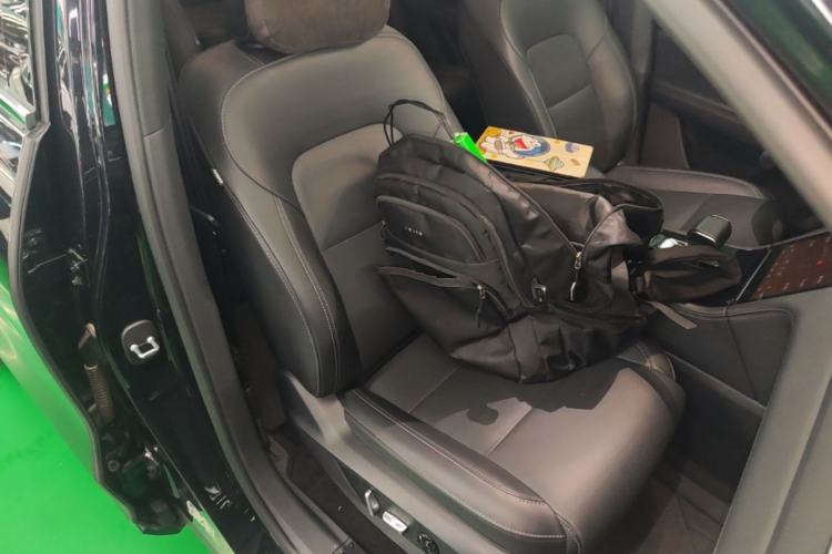 Used Li Auto ONE 2021 Extended-Range 6-Seater Version Right Front Seat