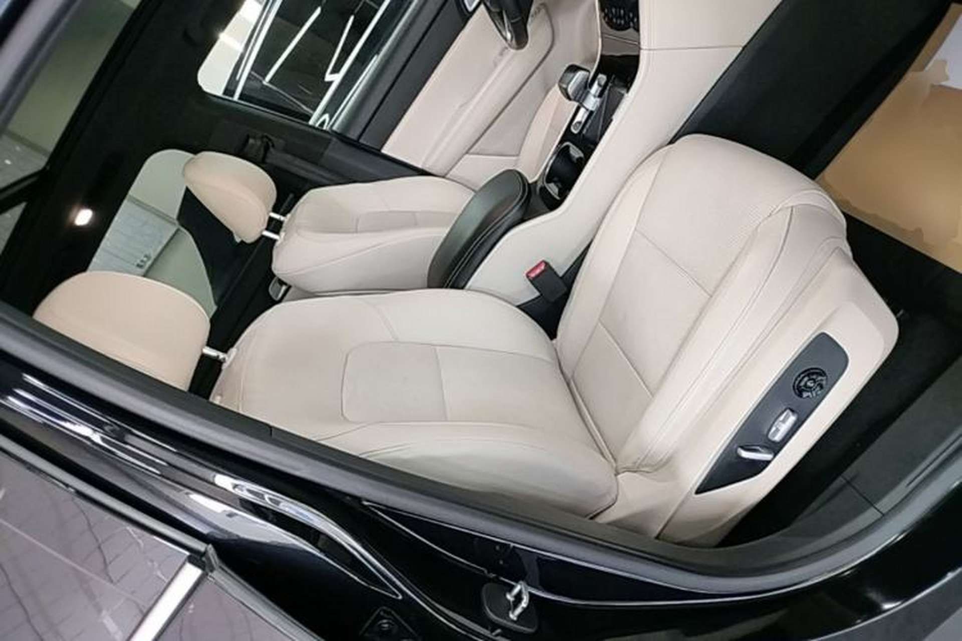 Used Li Auto ONE 2021 Extended-Range 6-Seater Version Right Front Seat