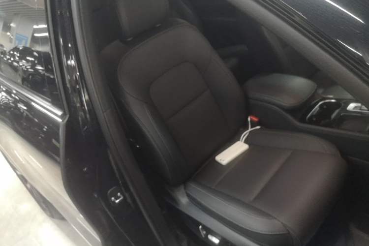 Used Li Auto ONE 2021 Extended-Range 6-Seater Version Right Front Seat