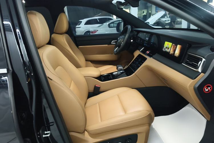 Used Li Auto ONE 2021 Extended-Range 6-Seater Version Right Front Seat