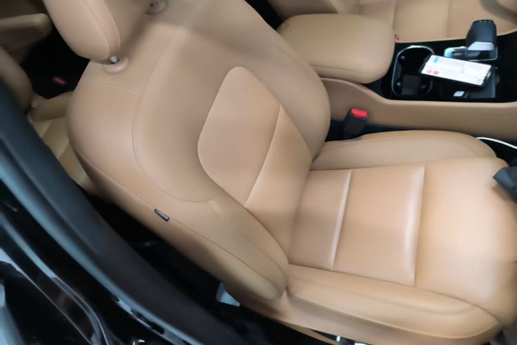 Used Li Auto ONE 2021 Extended-Range 6-Seater Version Right Front Seat