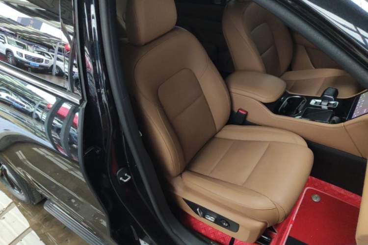 Used Li Auto ONE 2021 Extended-Range 6-Seater Version Right Front Seat