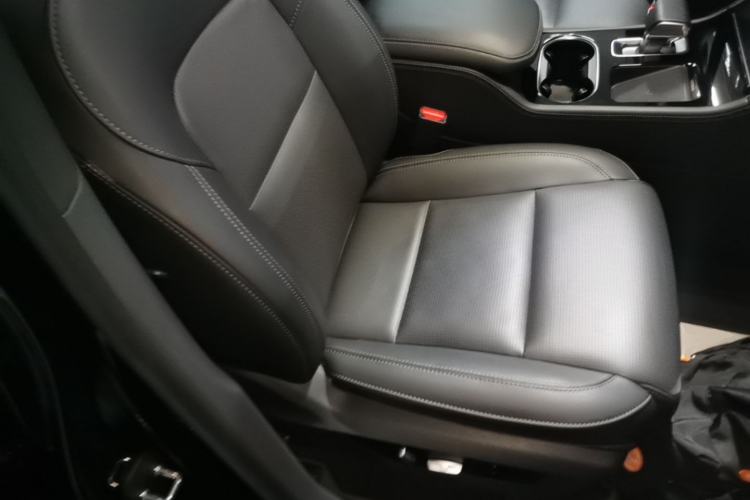 Used Li Auto ONE 2021 Extended-Range 6-Seater Version Right Front Seat
