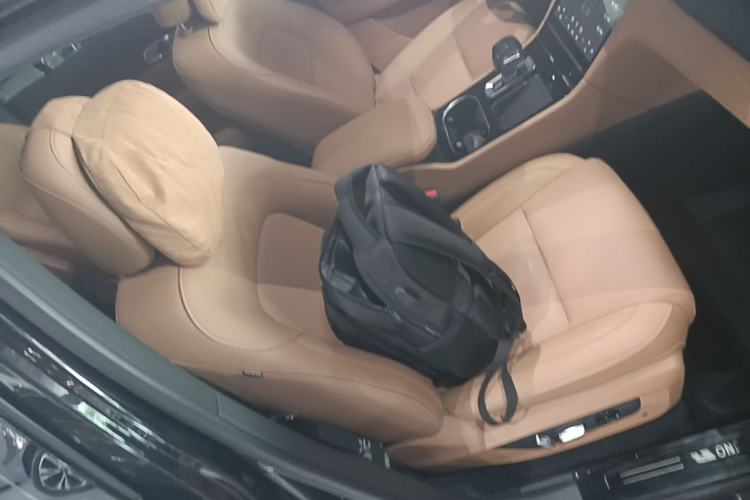 Used Li Auto ONE 2021 Extended-Range 6-Seater Version Right Front Seat