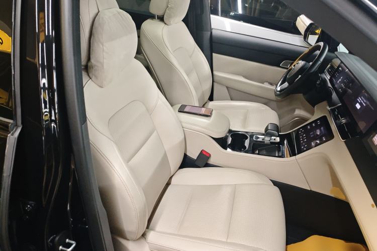 Used Li Auto ONE 2021 Extended-Range 6-Seater Version Right Front Seat