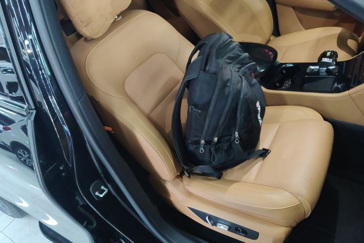 Used Li Auto ONE 2021 Extended-Range 6-Seater Version Right Front Seat