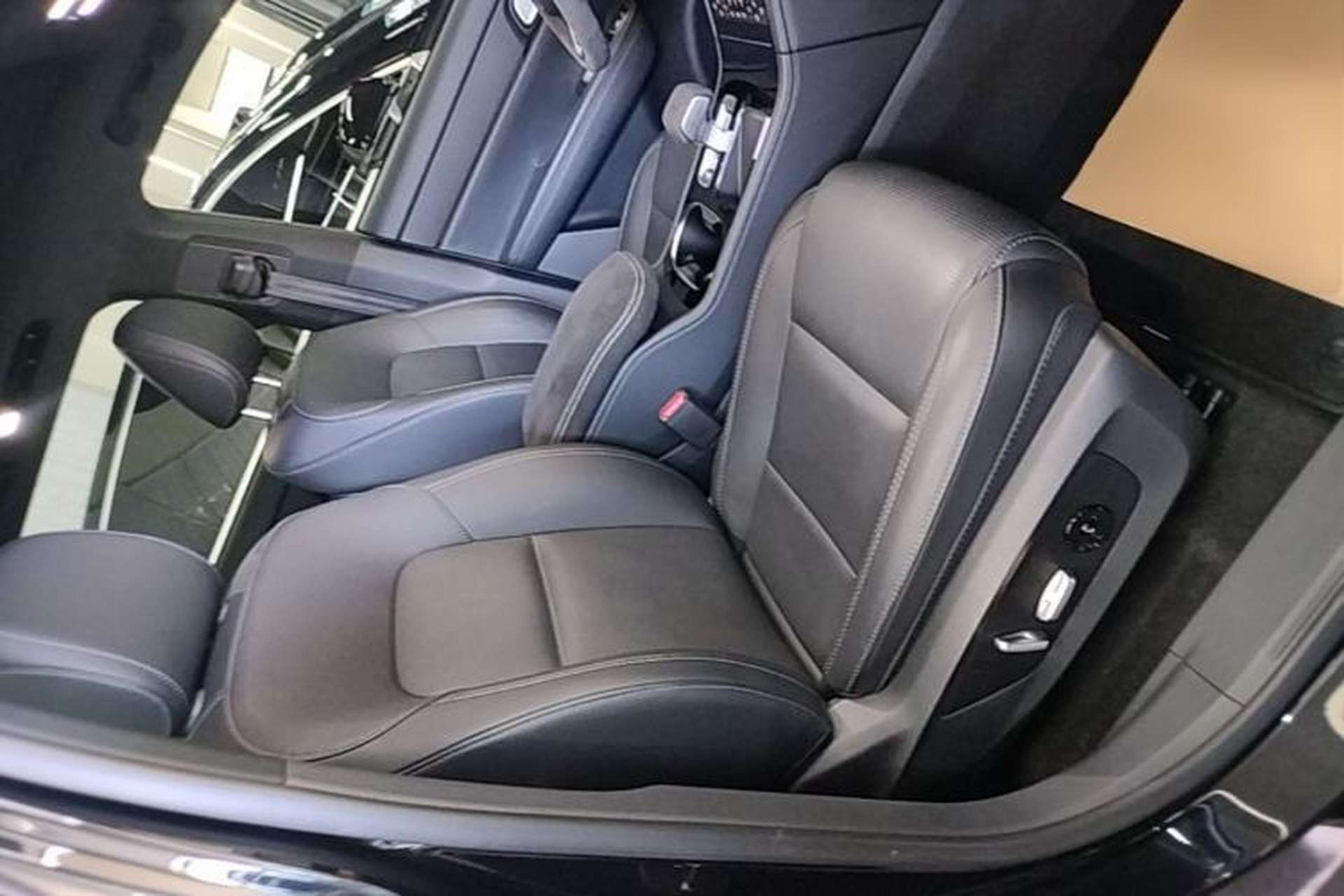 Used Li Auto ONE 2021 Extended-Range 6-Seater Version Right Front Seat