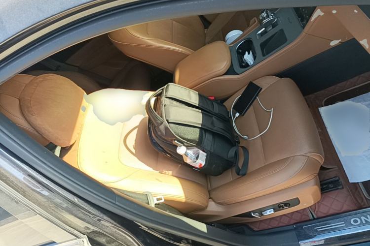 Used Li Auto ONE 2021 Extended-Range 6-Seater Version Right Front Seat