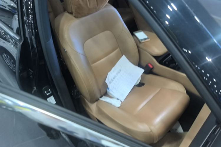 Used Li Auto ONE 2021 Extended-Range 6-Seater Version Right Front Seat