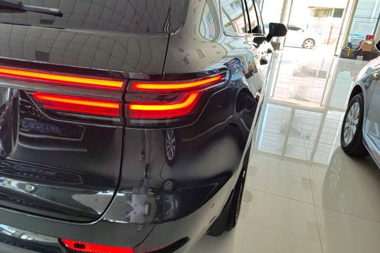 Used Li Auto ONE 2021 Extended-Range 6-Seater Version Right Rear Taillight