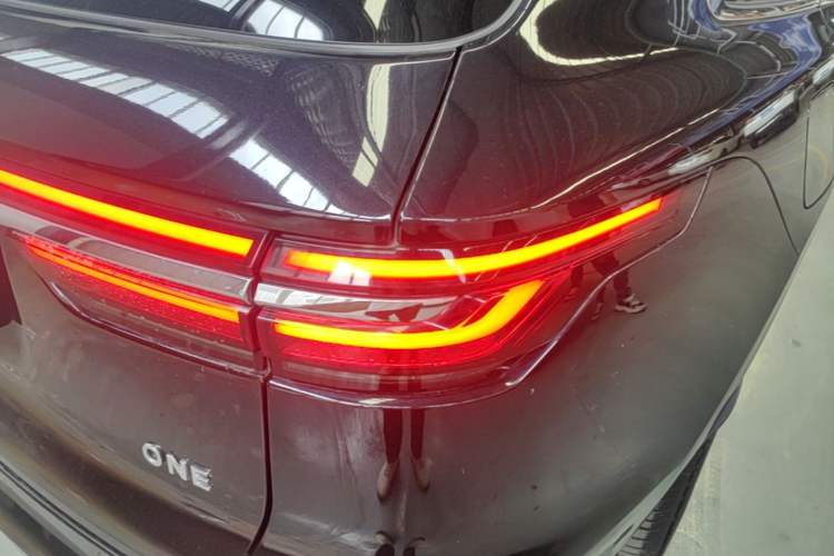 Used Li Auto ONE 2021 Extended-Range 6-Seater Version Right Rear Taillight