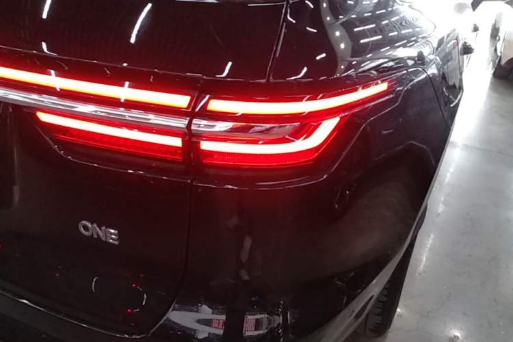 Used Li Auto ONE 2021 Extended-Range 6-Seater Version Right Rear Taillight