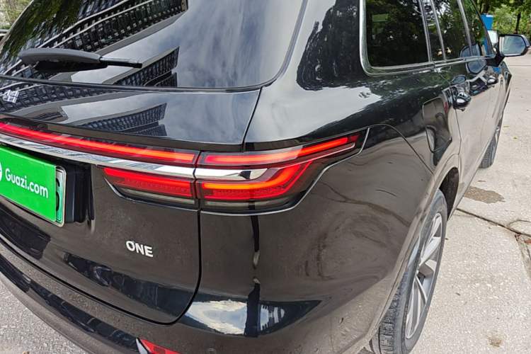 Used Li Auto ONE 2021 Extended-Range 6-Seater Version Right Rear Taillight