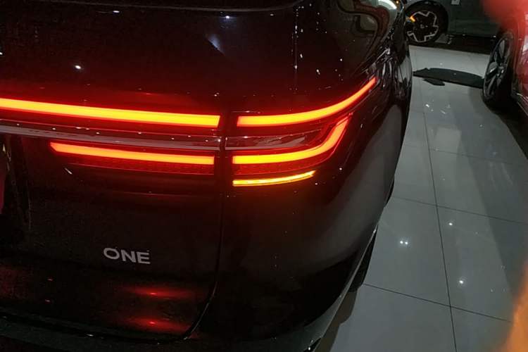 Used Li Auto ONE 2021 Extended-Range 6-Seater Version Right Rear Taillight