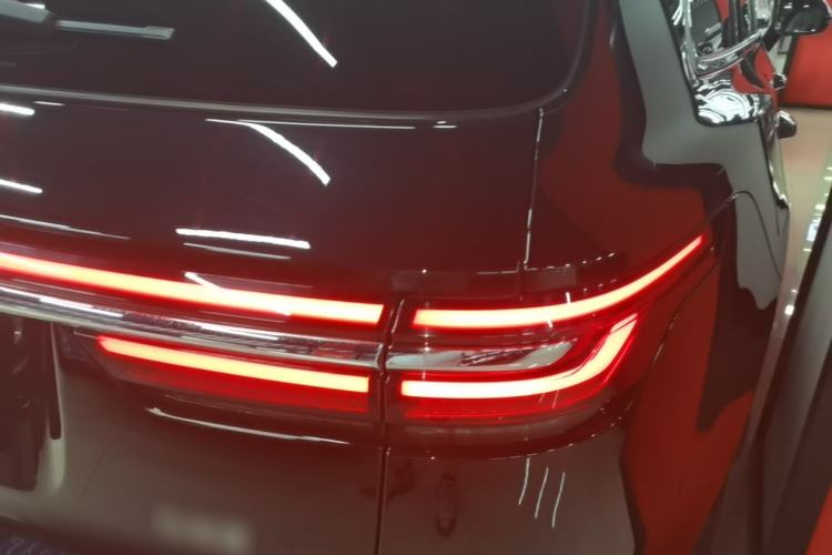 Used Li Auto ONE 2021 Extended-Range 6-Seater Version Right Rear Taillight