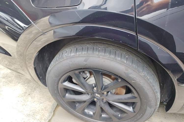 Used Li Auto ONE 2021 Extended-Range 6-Seater Version Right Rear Wheel Hub