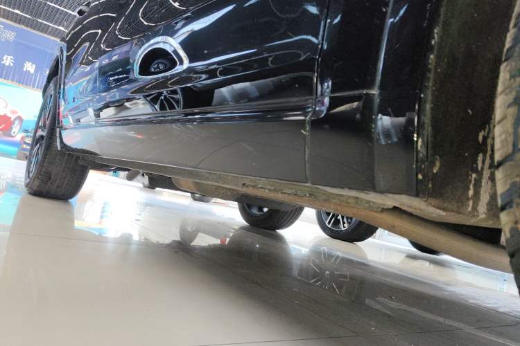 Used Li Auto ONE 2021 Extended-Range 6-Seater Version Right Side Sill