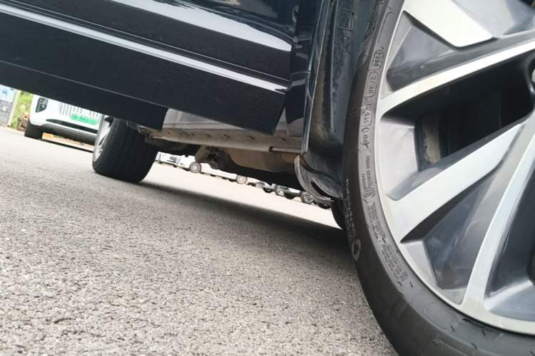 Used Li Auto ONE 2021 Extended-Range 6-Seater Version Right Side Sill