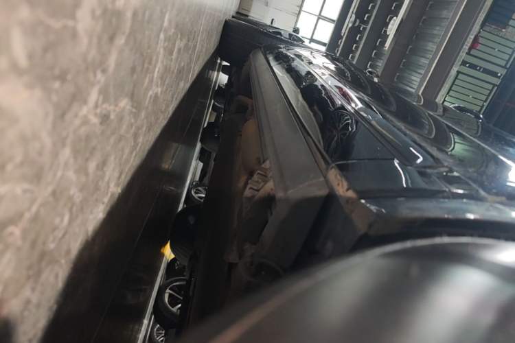Used Li Auto ONE 2021 Extended-Range 6-Seater Version Right Side Sill