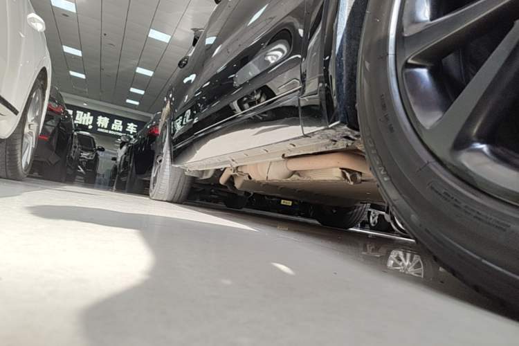 Used Li Auto ONE 2021 Extended-Range 6-Seater Version Right Side Sill
