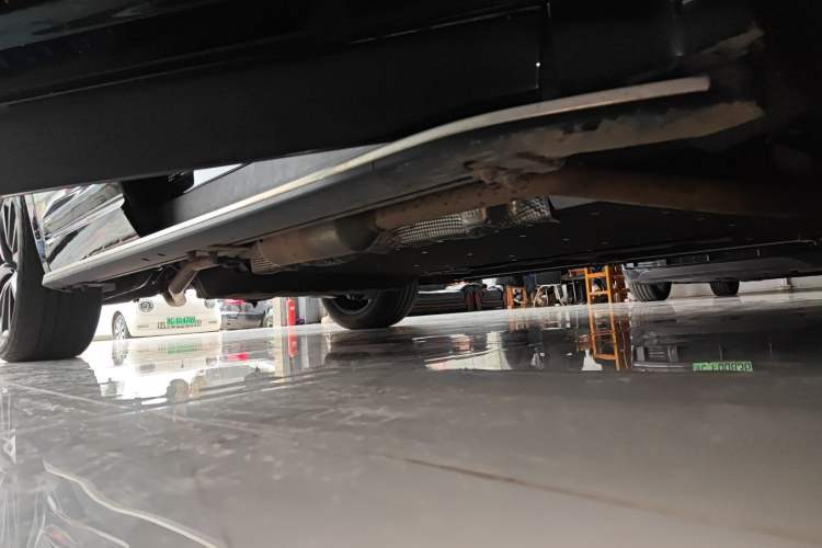 Used Li Auto ONE 2021 Extended-Range 6-Seater Version Right Side Sill