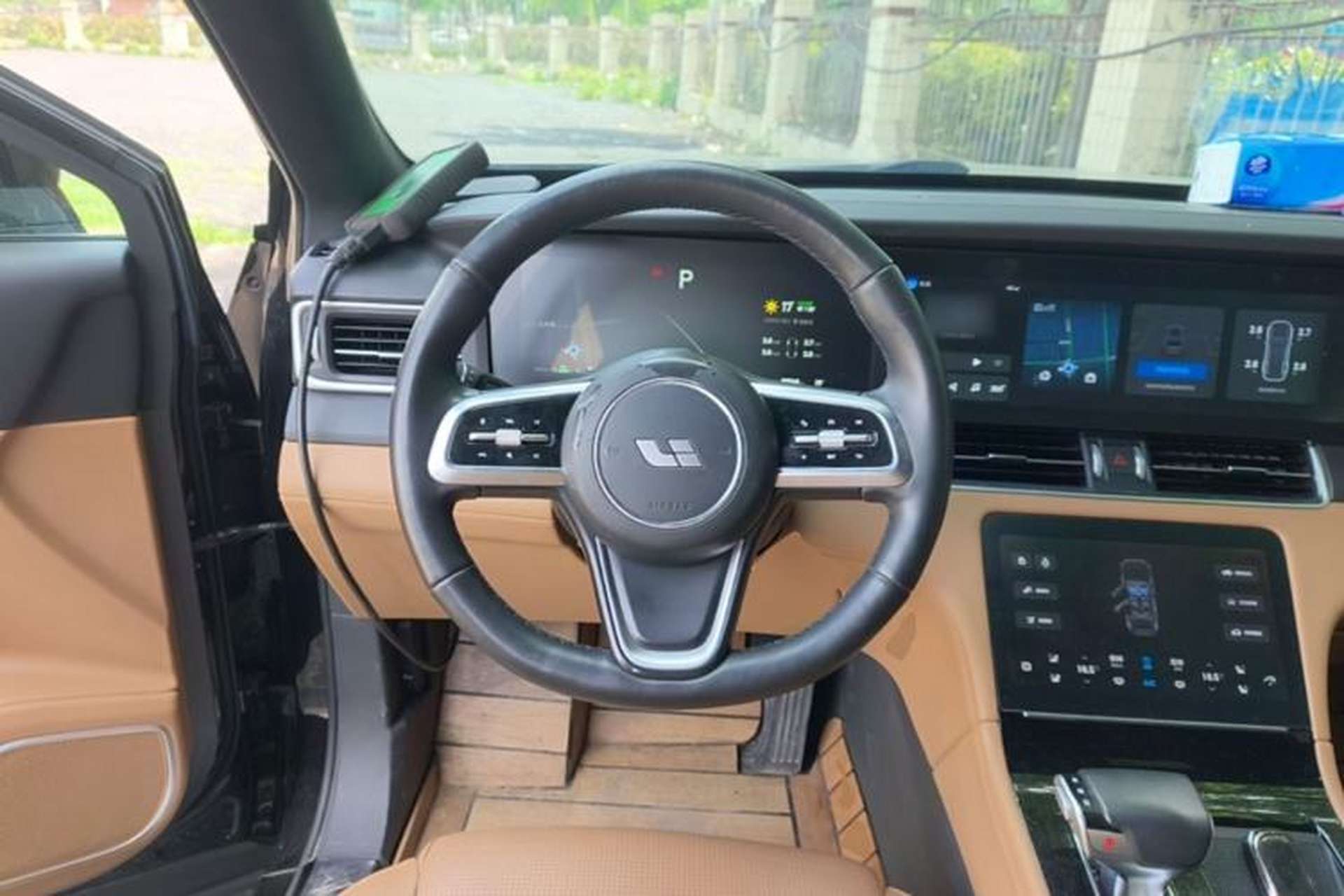 Used Li Auto ONE 2021 Extended-Range 6-Seater Version Steering Wheel
